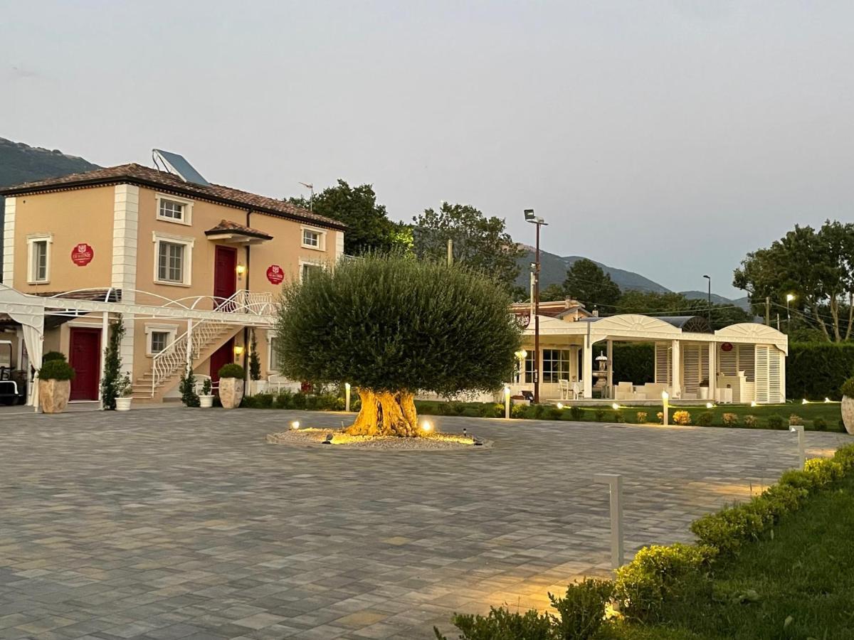 Ca' Del Conte - Maison De Charme Padula Bagian luar foto
