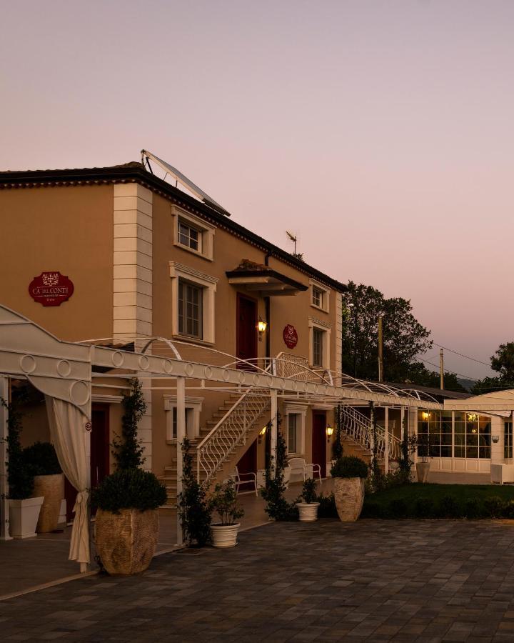 Ca' Del Conte - Maison De Charme Padula Bagian luar foto