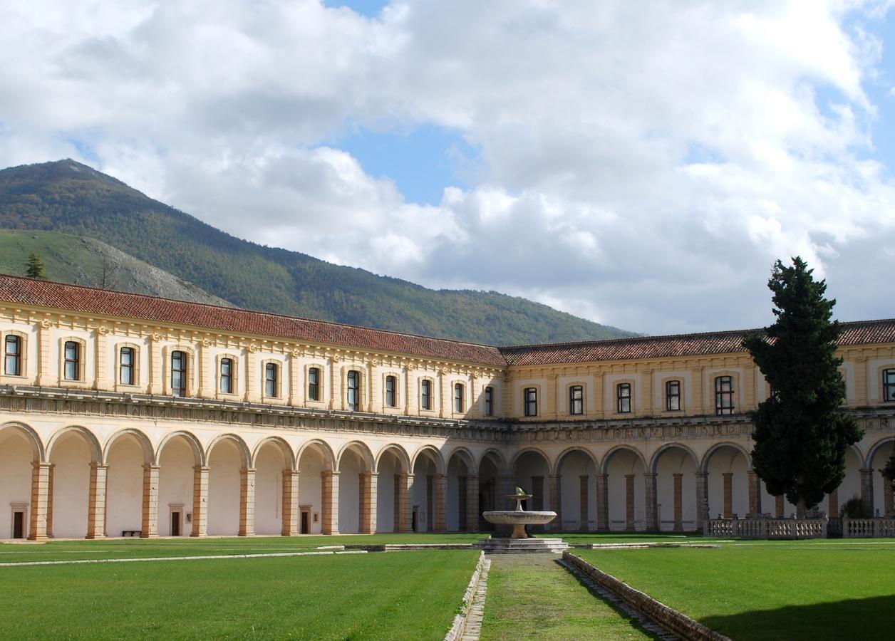 Ca' Del Conte - Maison De Charme Padula Bagian luar foto
